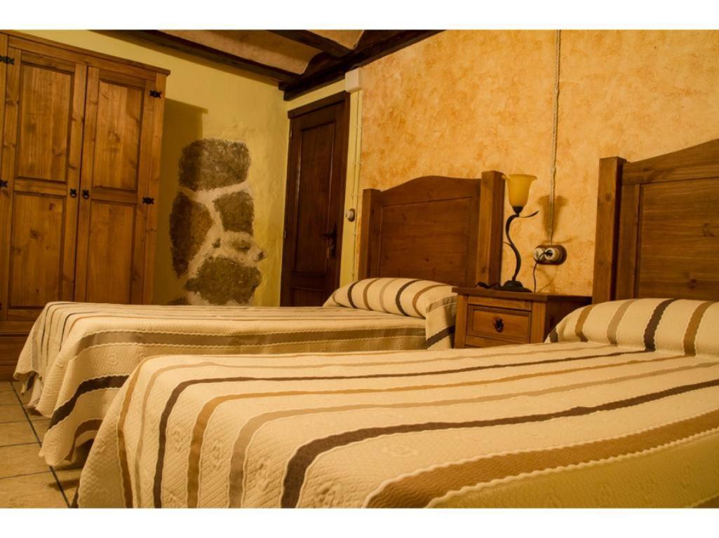 Masia Los Camineros Cella Exterior foto